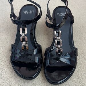 Mootsies Tootsies Glossy Black Sandals